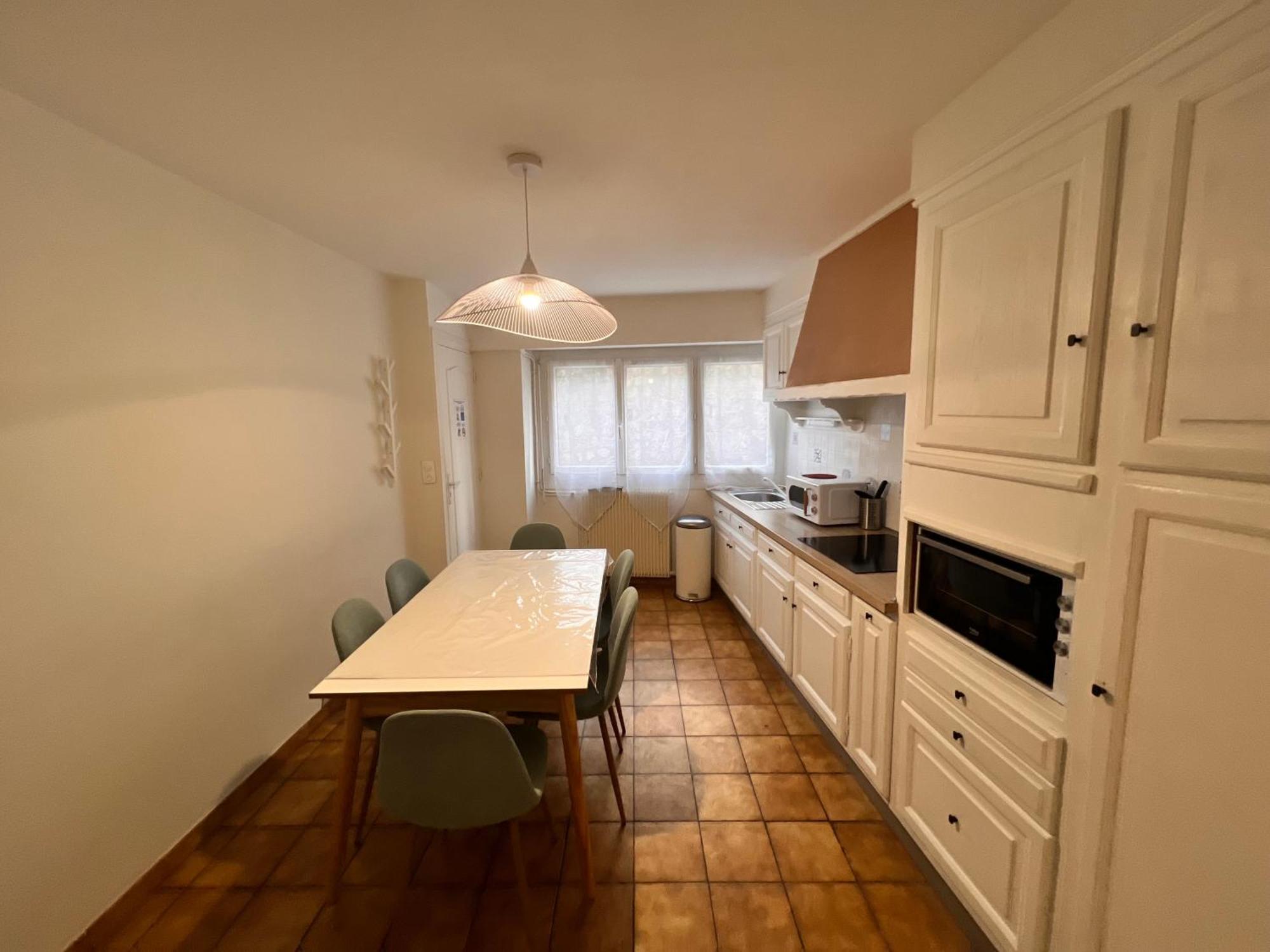 Appartement Rdc 9 Personnes, 2 Chambres, Wifi, Proche Du Centre La Bourboule Exterior photo