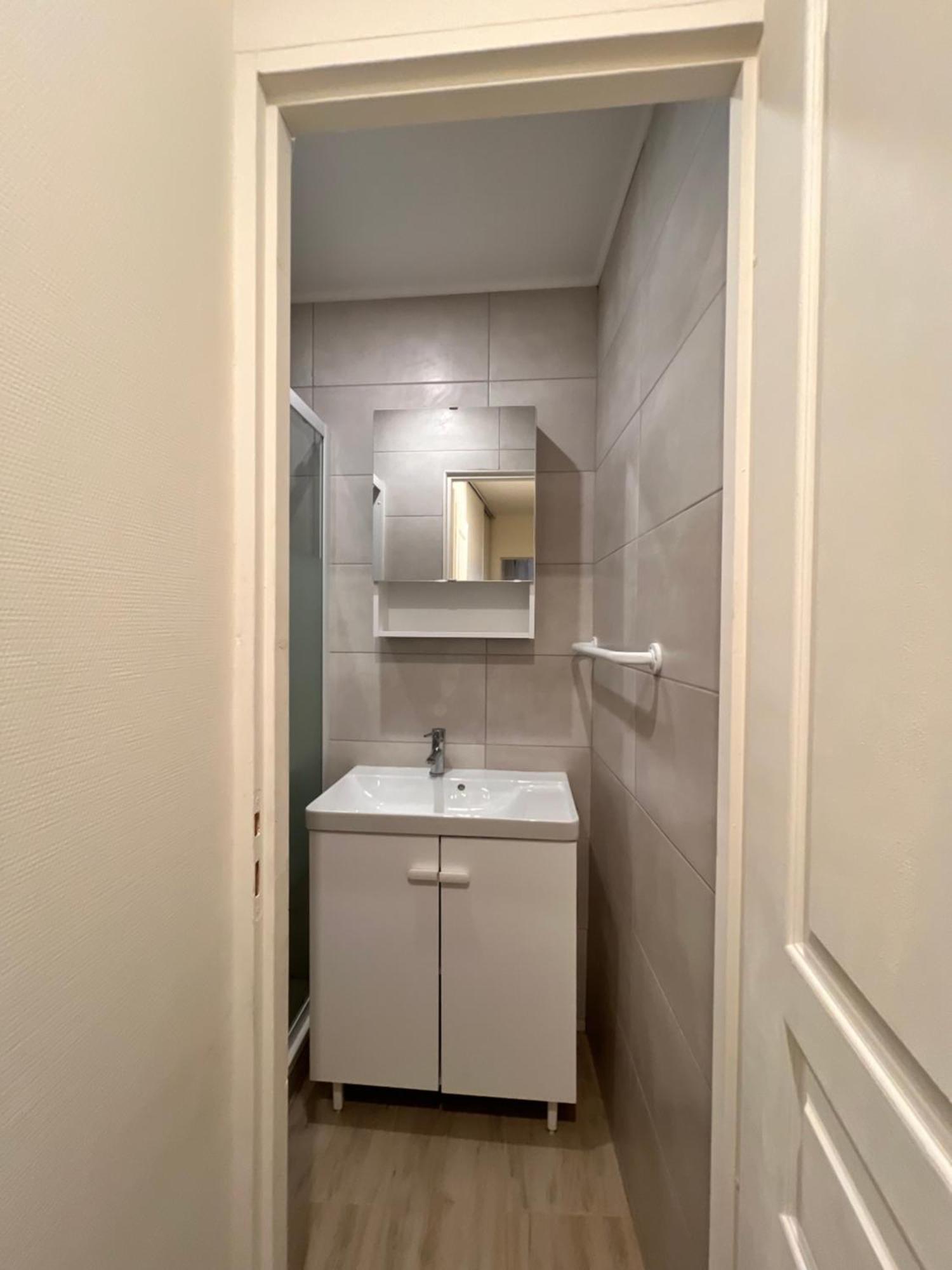 Appartement Rdc 9 Personnes, 2 Chambres, Wifi, Proche Du Centre La Bourboule Exterior photo